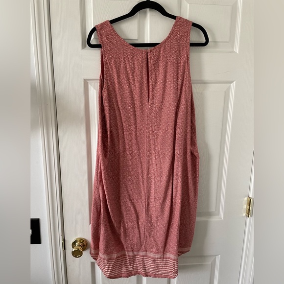 Old Navy - Sleeveless Coral Dress - Picture 2 of 3
